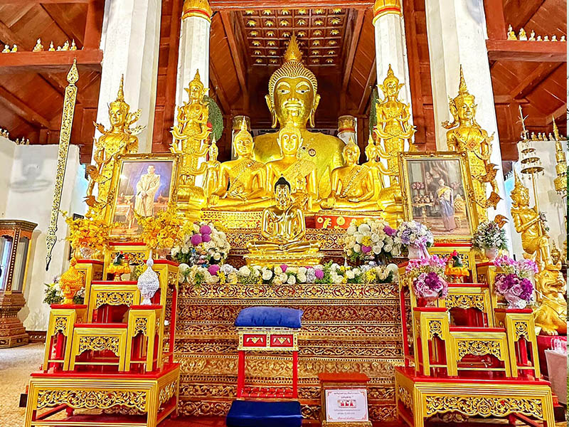 พาเที่ยววัด พระธาตุแช่แห้ง (Phra That Chae Haeng @Nan Province ) จังหวัดน่าน 1733408355Sayhithailand01.jpg