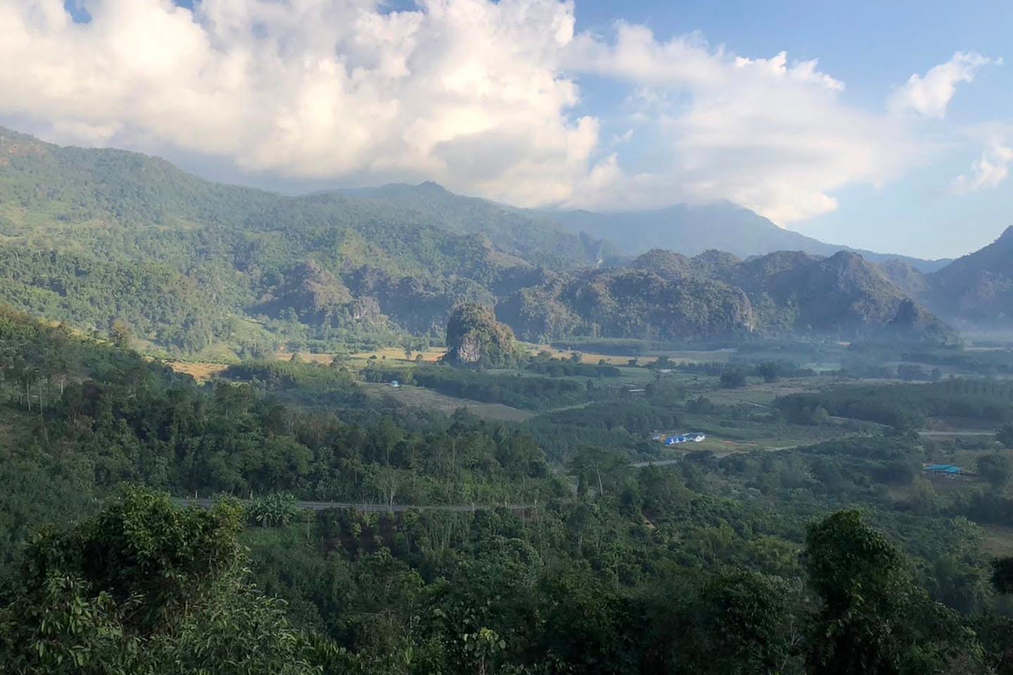 สัมผัสทะเลหมอก ดอกไม้ป่า พิชิตภูลังกา (Phu Langka) ชมอาทิตย์ ขึ้น-ลง ที่พะเยา 1733491162Sayhithailand04.jpg