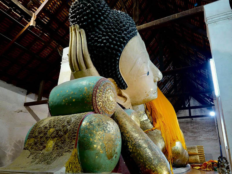 พาเที่ยวไหว้พระ วัดสามวิหาร (Wat Samwihan) วัดพระนอน | อยุธยา 1750865791Sayhithailand01.jpg