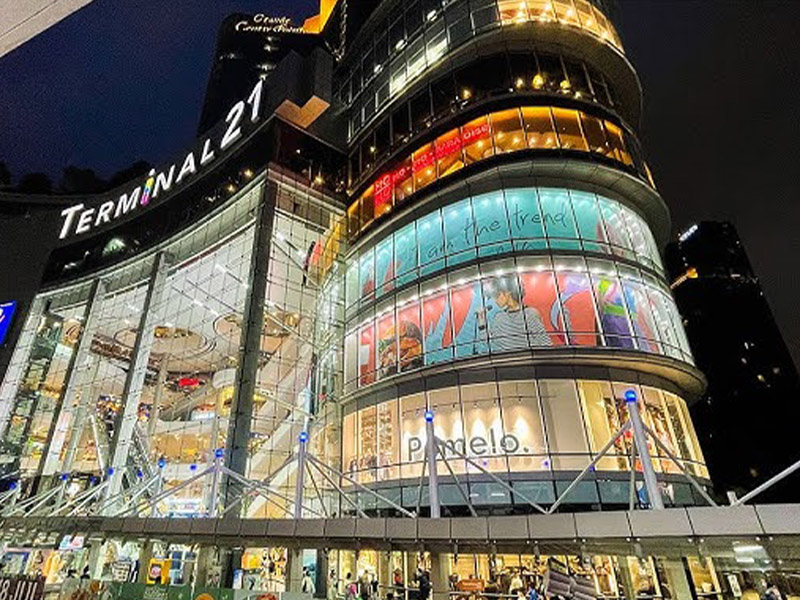 เทอร์มินอล21 อโศก ( Terminal 21 Asok Shopping Mall ) ใกล้ BTS อโศก และ MRT สุขุมวิท | กรุงเทพ 1750943516Sayhithailand01.jpg