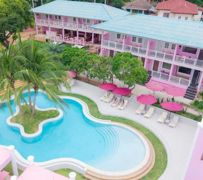 Baan Poungchompuu Resort, Koh Larn | Chonburi