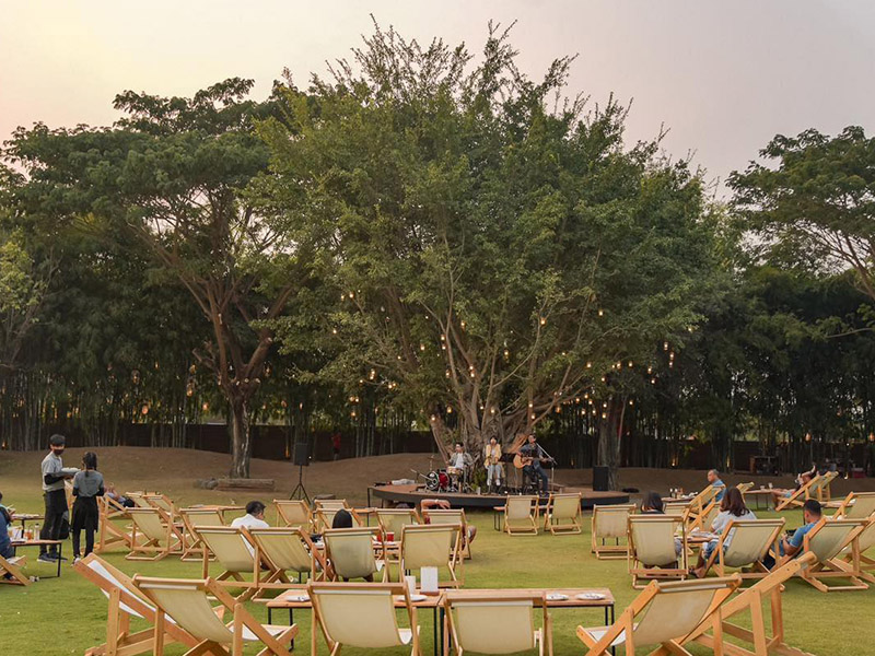 เดอะ วิลเลจ ฟาร์ม ทู คาเฟ่ (The Village Farm To Cafe Kanchanaburi ) กาญจนบุรี 1696513812Thailand04.jpg