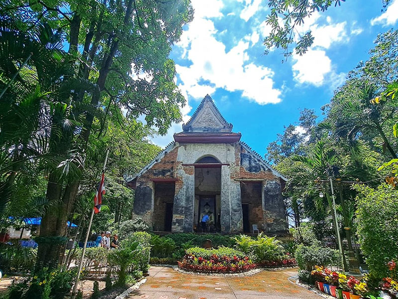 วัดแม่นางปลื้ม (Wat Maenangpluem Temple ) Ayutthaya Province 1702217696Thailand03.jpg
