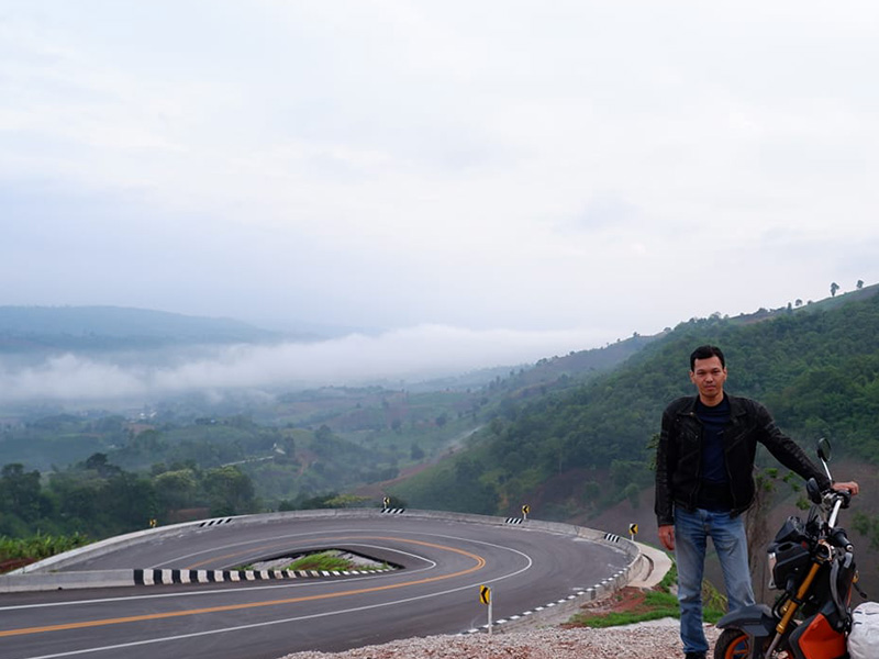 ถนนเลข 9 ภูเก้าง้อม ( Road No. 9 Phu Khao Ngom ) ตำบลนามาลา อำเภอนาแห้ว | เลย 1746668160Sayhithailand01.jpg