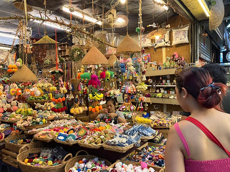 พาเที่ยว ตลาดนัดจตุจักร (Chatuchak Weekend Market jjweekendmarket) จตุจักร | กรุงเทพมหานคร 1747143175Sayhithailand02.jpg