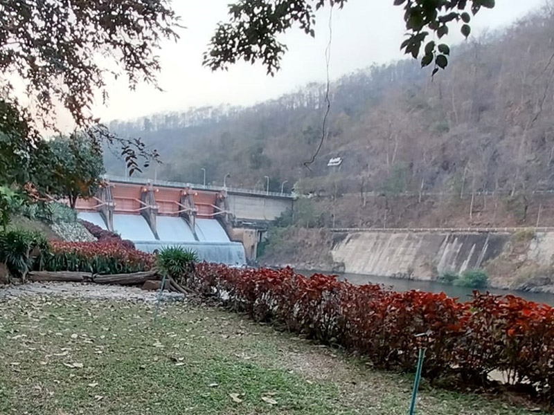 เที่ยว ล่องแพ เขื่อนกิ่วลม ( Kiew Lom Dam ) บรรยากาศสุดชิล ชมวิวธรรมชาติ | ลำปาง 1747317634Sayhithailand02.jpg