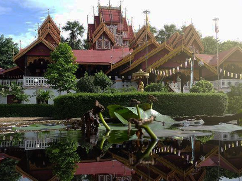 วัดสวยในลำปาง วัดศรีรองเมือง ( Wat Sri Rong Mueang Temple ) ในเมือง | ลำปาง 1747476192Sayhithailand02.jpg