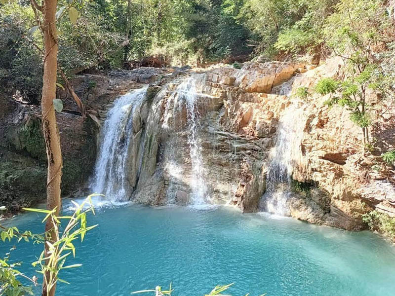 น้ำตกก้อหลวง (Ko Luang Waterfall ) อุทยานแห่งชาติแม่ปิง | จังหวัดลำพูน 1747581034Sayhithailand01.jpg