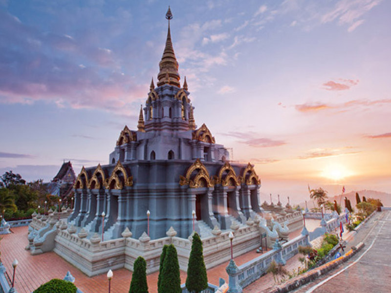 พระบรมธาตุศรีนครินทราสถิตมหาสันติคีรี (Phra Borommathat Sri Nakarindra Sathit ) | เชียงราย 1748165467Sayhithailand01.jpg