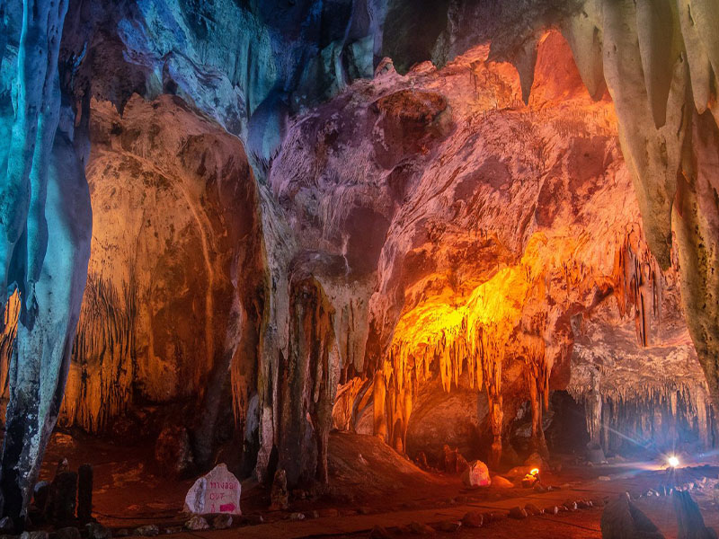 ถ้ำเขาบิน ( Khao Bin Cave ) อ.เมือง | ราชบุรี 1748686398Sayhithailand01.jpg