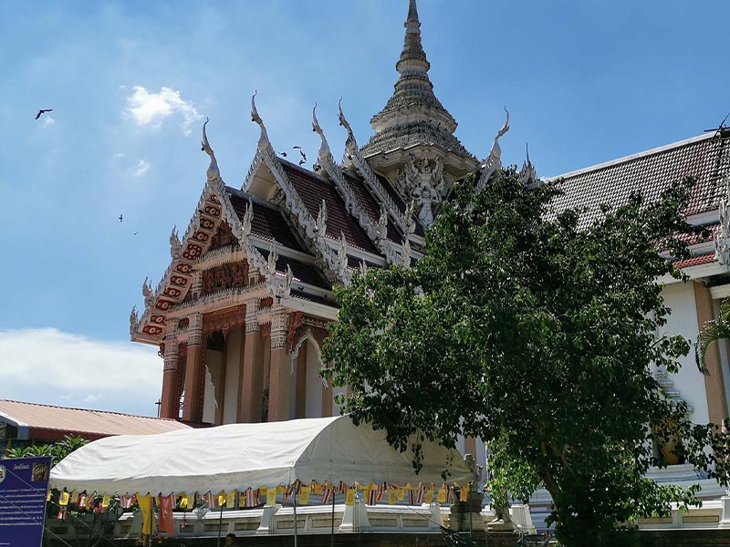 วัดเจดีย์หอย (Wat Chedi Hoi ) เจดีย์หอย สวยงามตระการตา อายุพันปี ลาดหลุมแก้ว | ปทุมธานี 1749731813Sayhithailand02.jpg