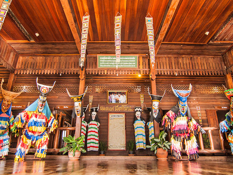 Unseen พิพิธภัณฑ์ผีตาโขน วัดโพนชัย (Phon Chai Temple, Dan Sai) ด่านซ้าย | เลย 1750683758Sayhithailand01.jpg