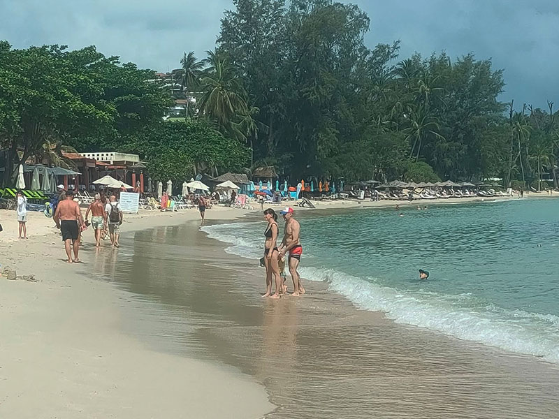 หาดเฉวง (Chaweng Beach ) เป็นหาดที่ได้รับความนิยมที่สุดบนเกาะสมุย อำเภอเกาะสมุย | สุราษฎร์ธานี 1751084924Sayhithailand01.jpg
