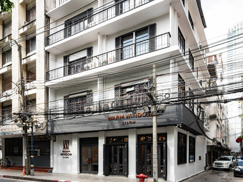 วอร์มวินโดว์ สีลม ( Warm Window Silom ) สีลม บางรัก | กรุงเทพฯ 1751291619Sayhithailand01.jpg