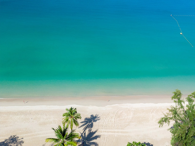 หาดป่าตอง ( Patong Beach ) เป็นชายหาดในอำเภอกะทู้ | ภูเก็ต 1753612328Sayhithailand01.jpg