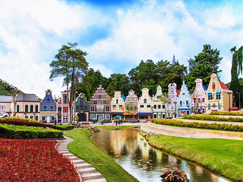 ที่ท่องเที่ยว บรุคไซด์ วัลเล่ย์ รีสอร์ท & สตรอเบอรี่ ทาวน์ ( Brookside Valley ) | ระยอง 1760257687Sayhithailand01.jpg